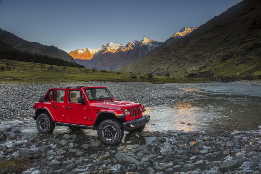 Car Similar To Jeep Wrangler