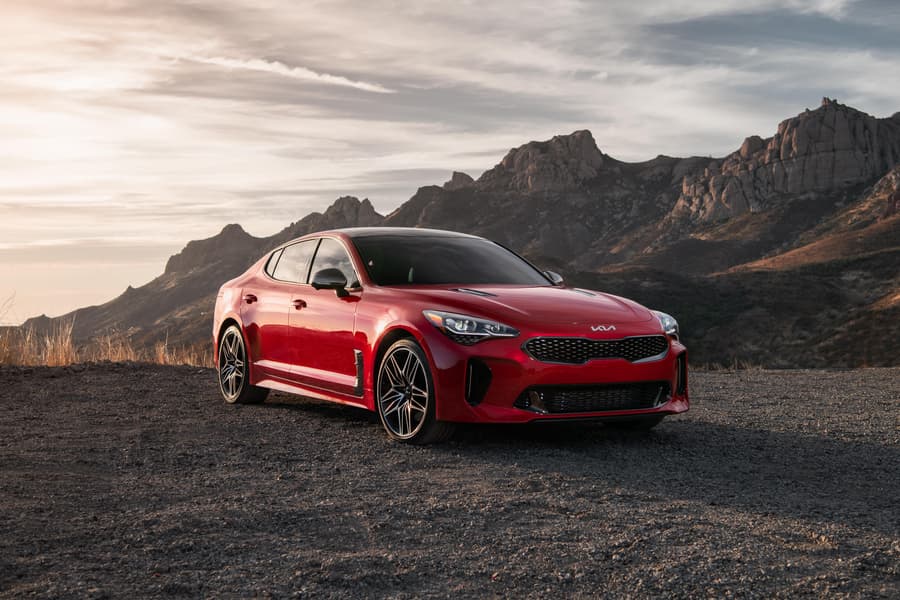 car like kia stinger